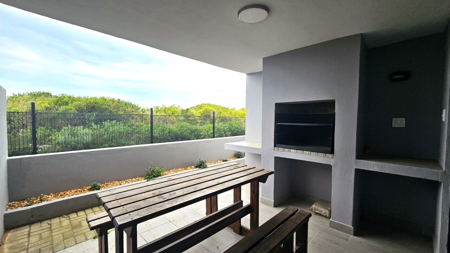 2 Bedroom Property for Sale in Stilbaai Wes Western Cape